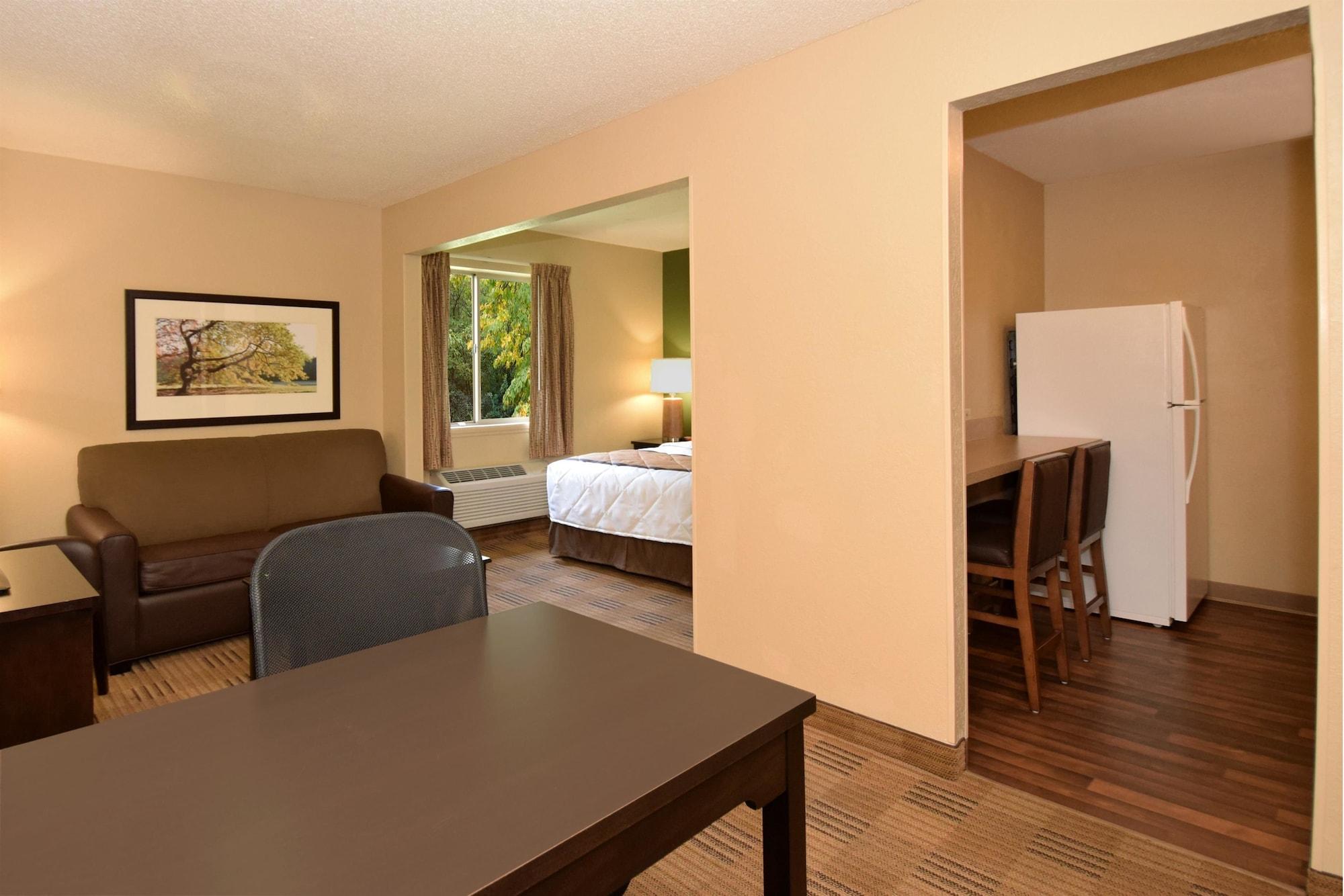 Extended Stay America Suites - Philadelphia - Mt Laurel - Pacilli Place Маунт-Лорел Экстерьер фото