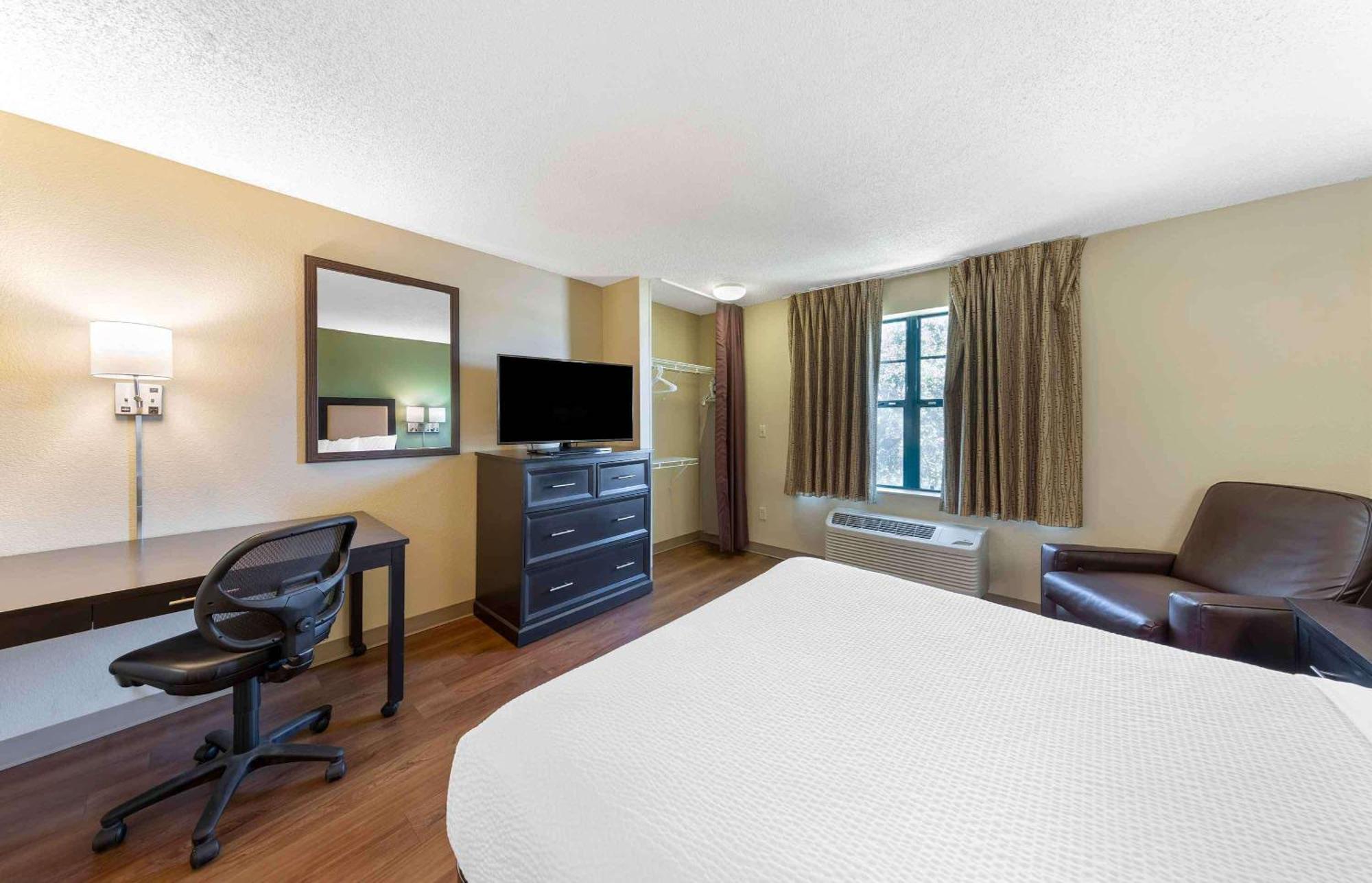 Extended Stay America Suites - Philadelphia - Mt Laurel - Pacilli Place Маунт-Лорел Экстерьер фото