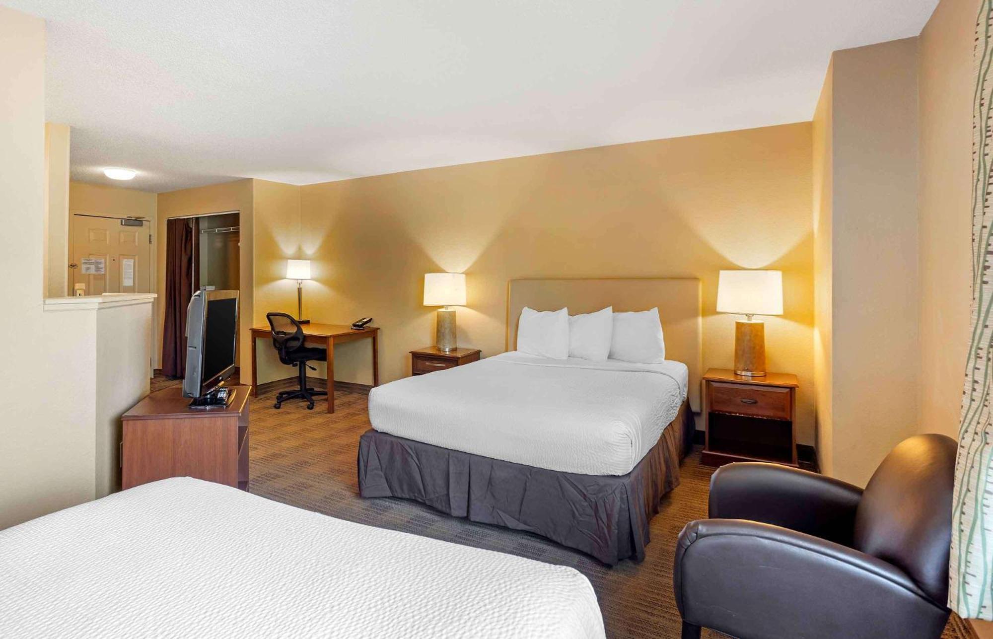 Extended Stay America Suites - Philadelphia - Mt Laurel - Pacilli Place Маунт-Лорел Экстерьер фото