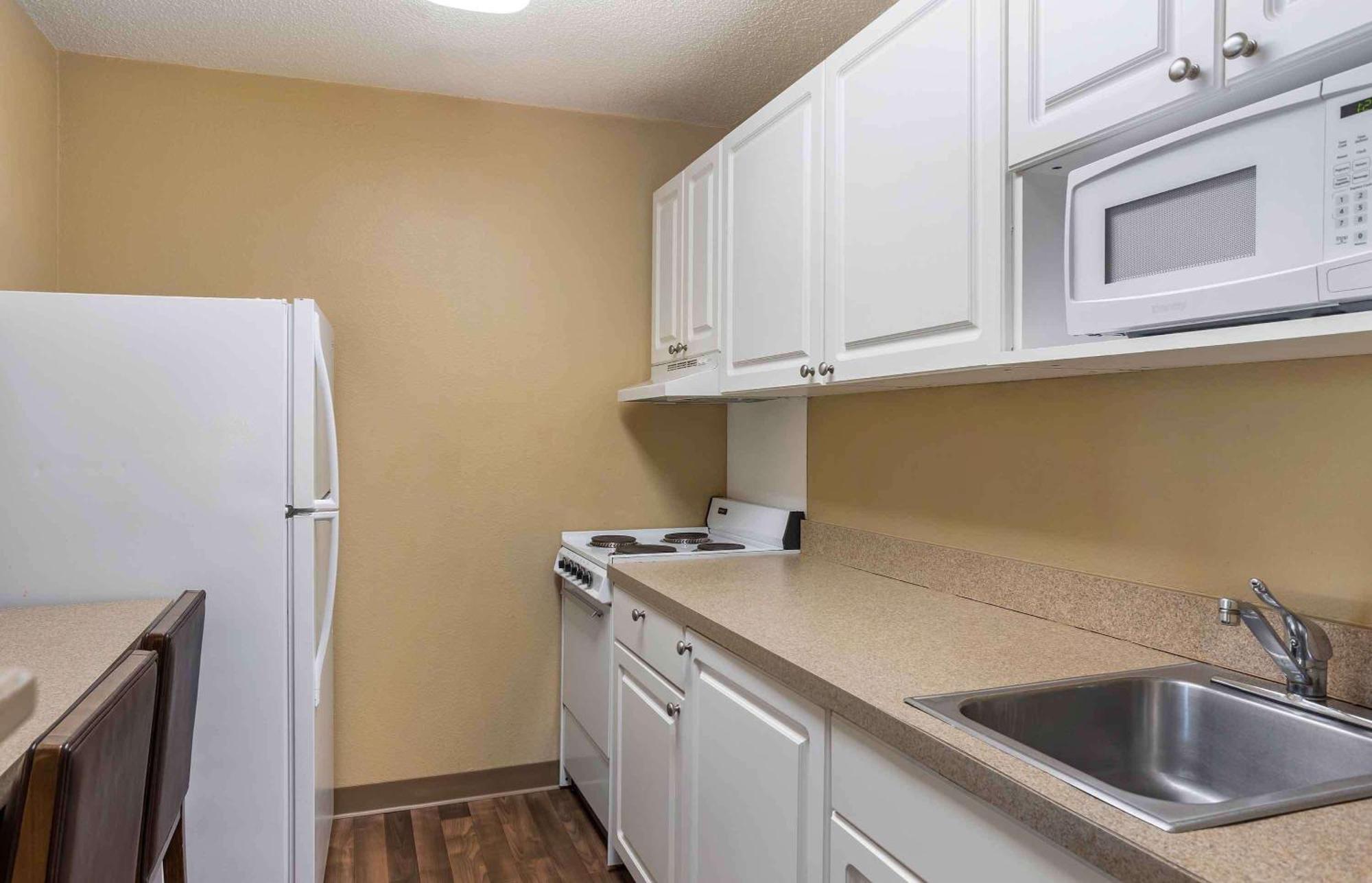 Extended Stay America Suites - Philadelphia - Mt Laurel - Pacilli Place Маунт-Лорел Экстерьер фото