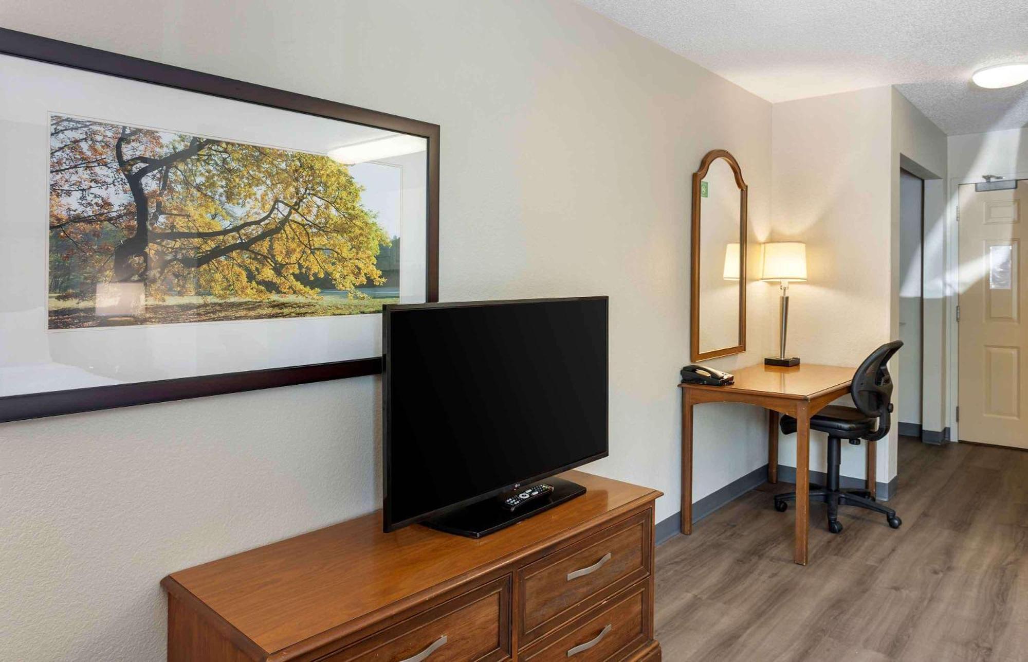 Extended Stay America Suites - Philadelphia - Mt Laurel - Pacilli Place Маунт-Лорел Экстерьер фото