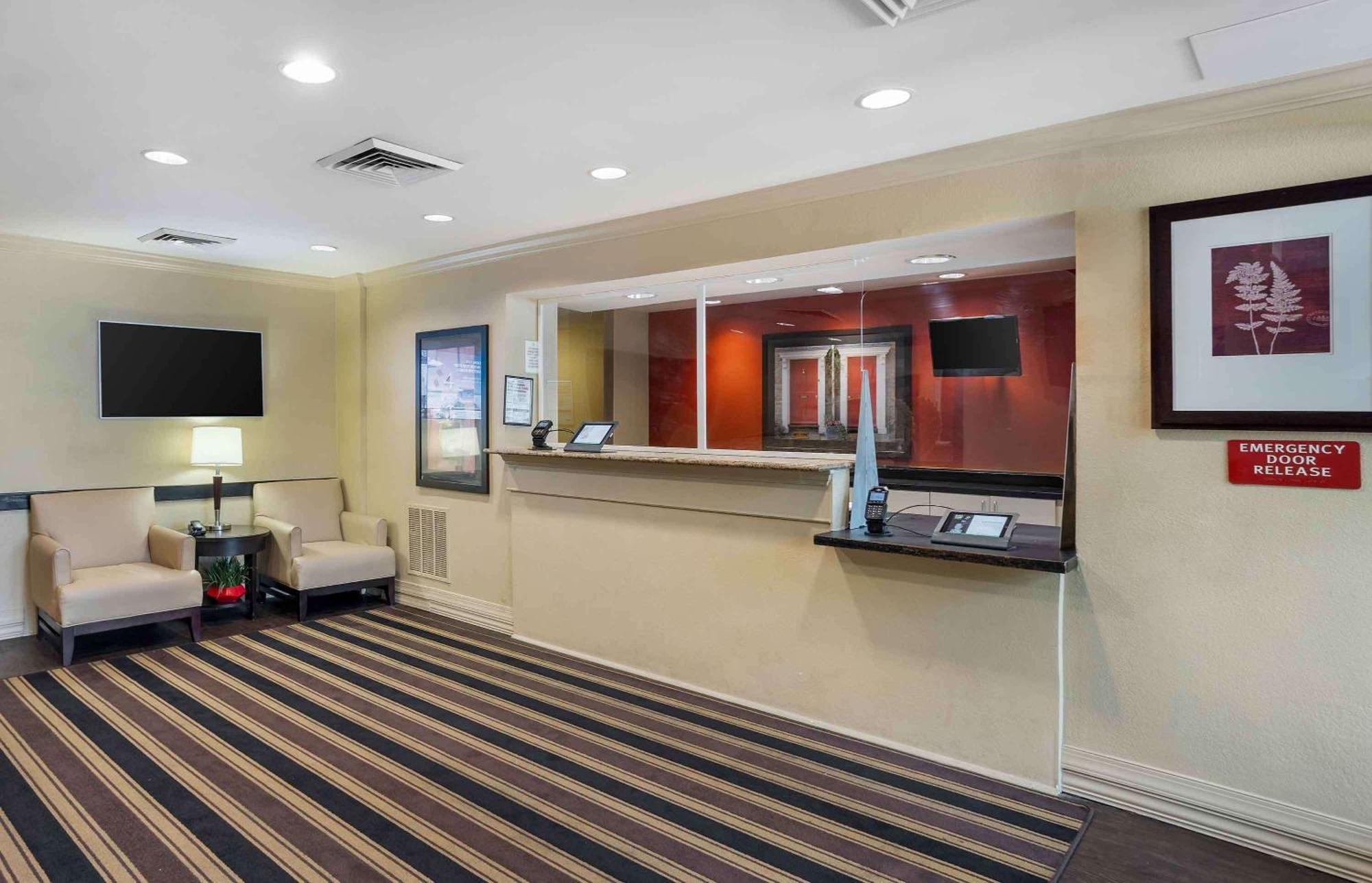 Extended Stay America Suites - Philadelphia - Mt Laurel - Pacilli Place Маунт-Лорел Экстерьер фото